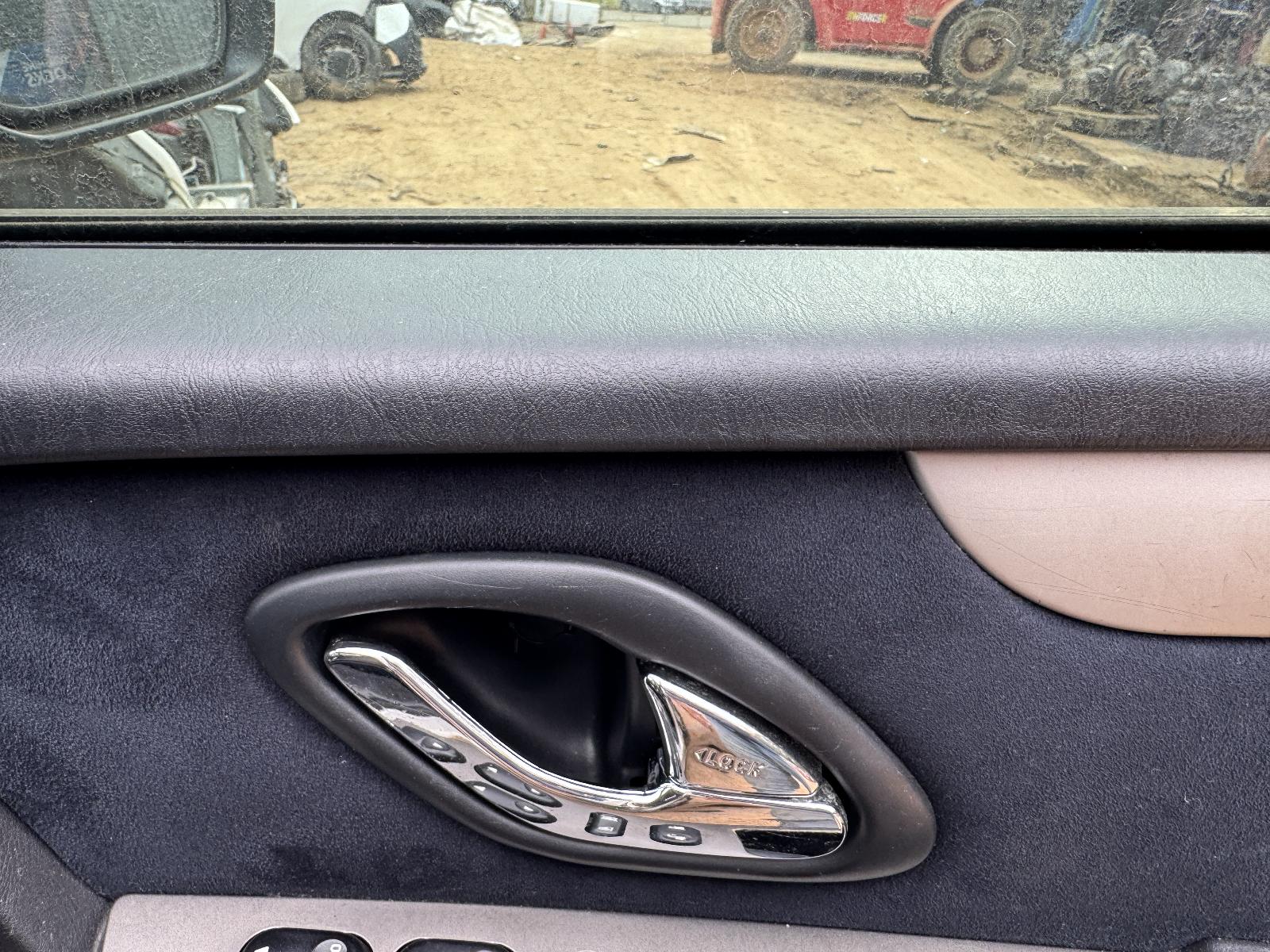 View FORD ESCAPE 2007 4 Door Station Wagon Breaking