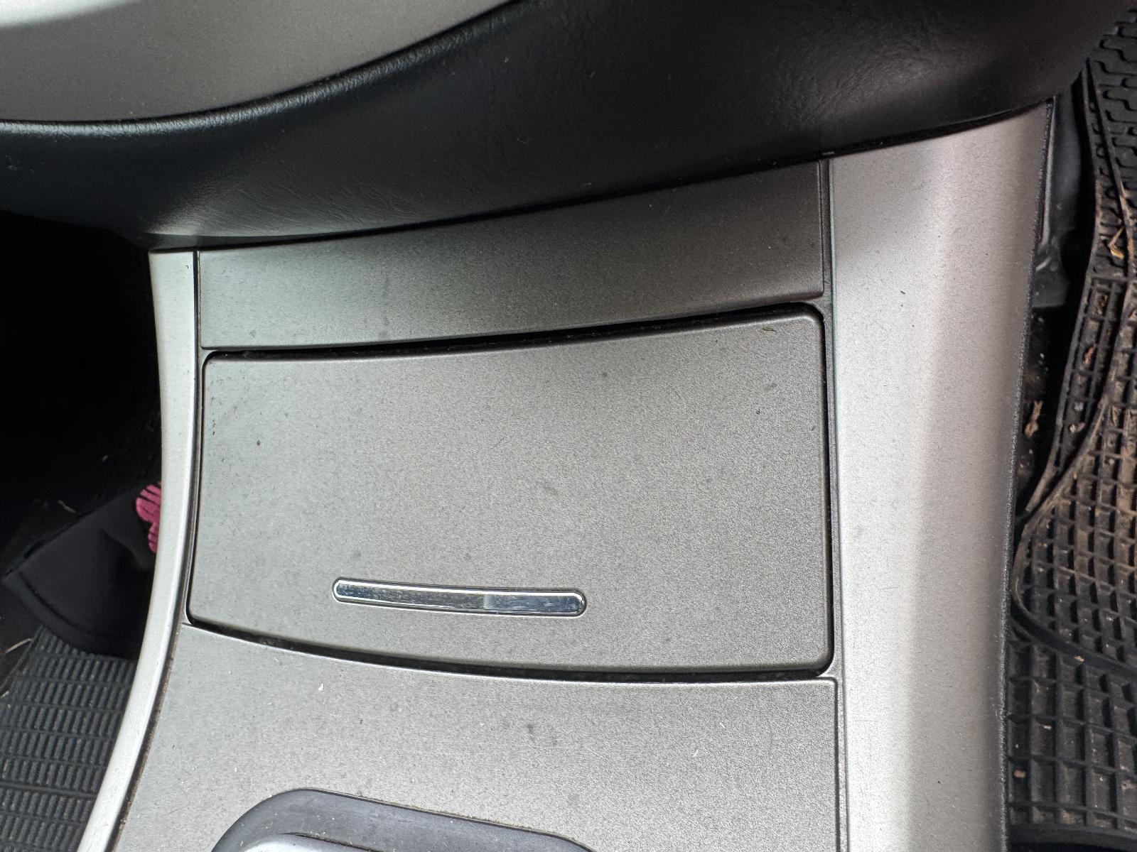 View FORD ESCAPE 2007 4 Door Station Wagon Breaking