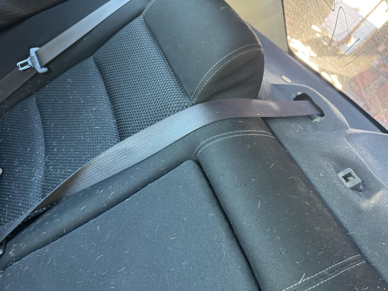 View FORD FALCON 2010 4 Door Sedan Breaking