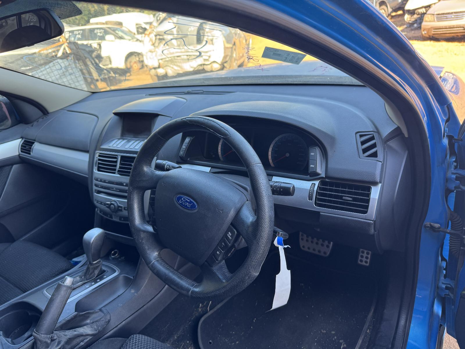View FORD FALCON 2010 4 Door Sedan Breaking