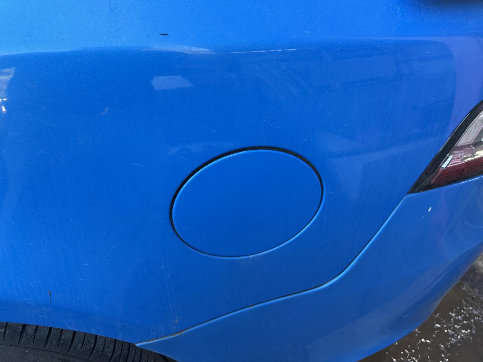 View FORD FALCON 2010 4 Door Sedan Breaking