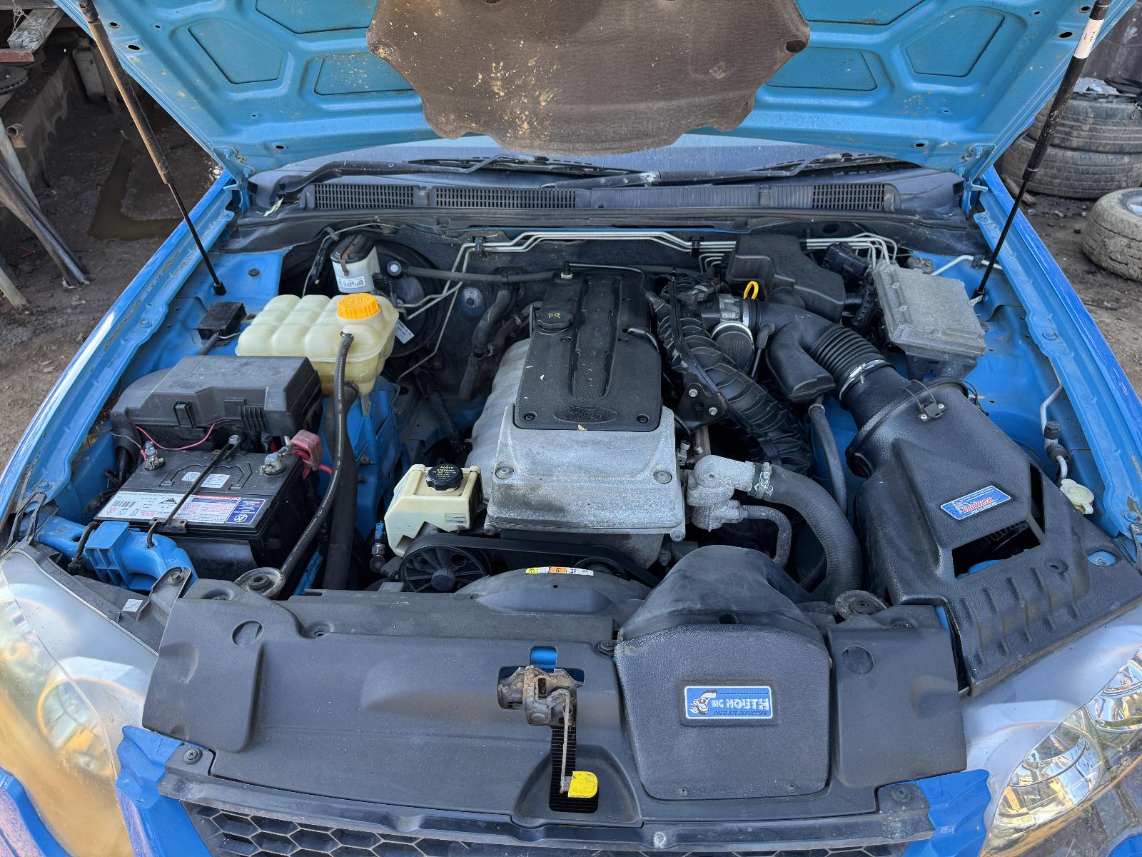 View FORD FALCON 2010 4 Door Sedan Breaking
