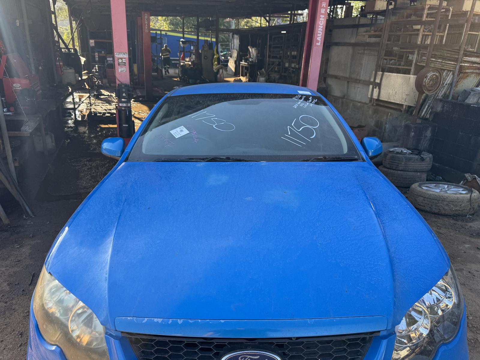 View FORD FALCON 2010 4 Door Sedan Breaking