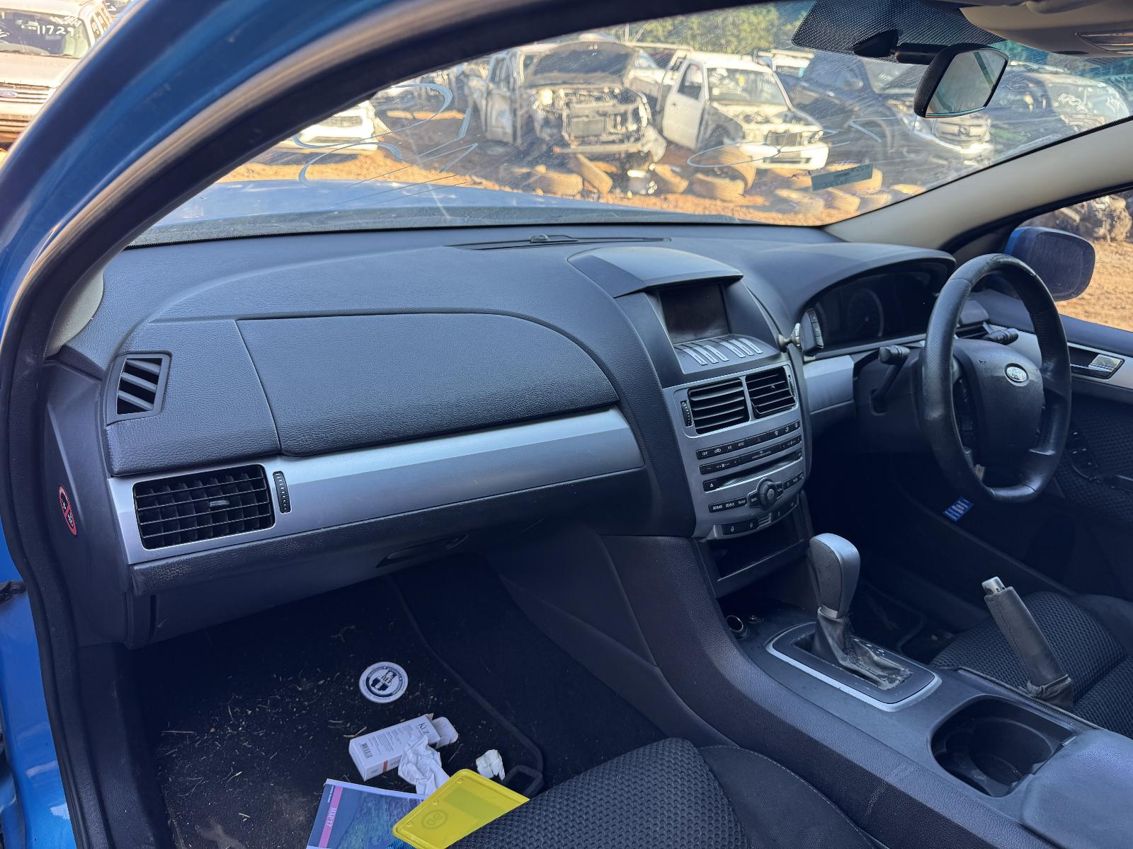 View FORD FALCON 2010 4 Door Sedan Breaking