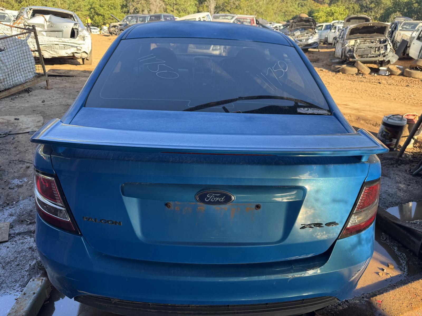 View FORD FALCON 2010 4 Door Sedan Breaking
