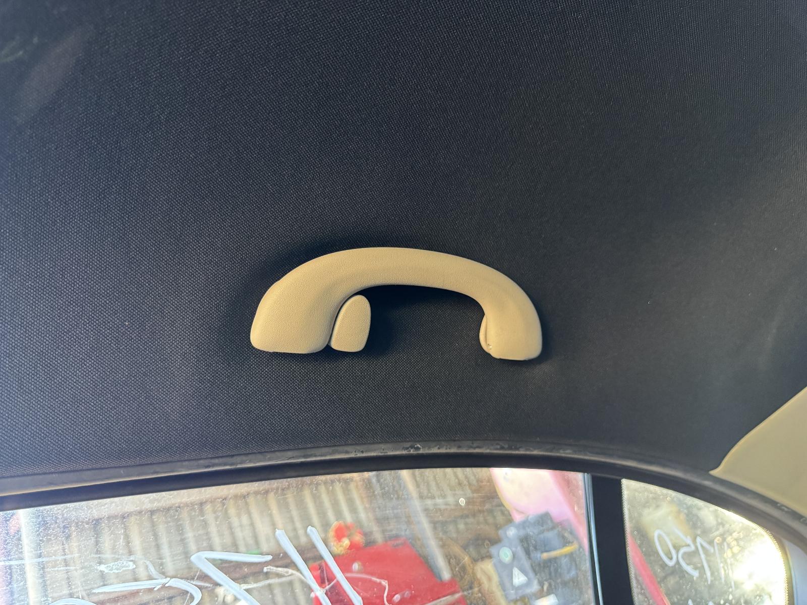 View FORD FALCON 2010 4 Door Sedan Breaking
