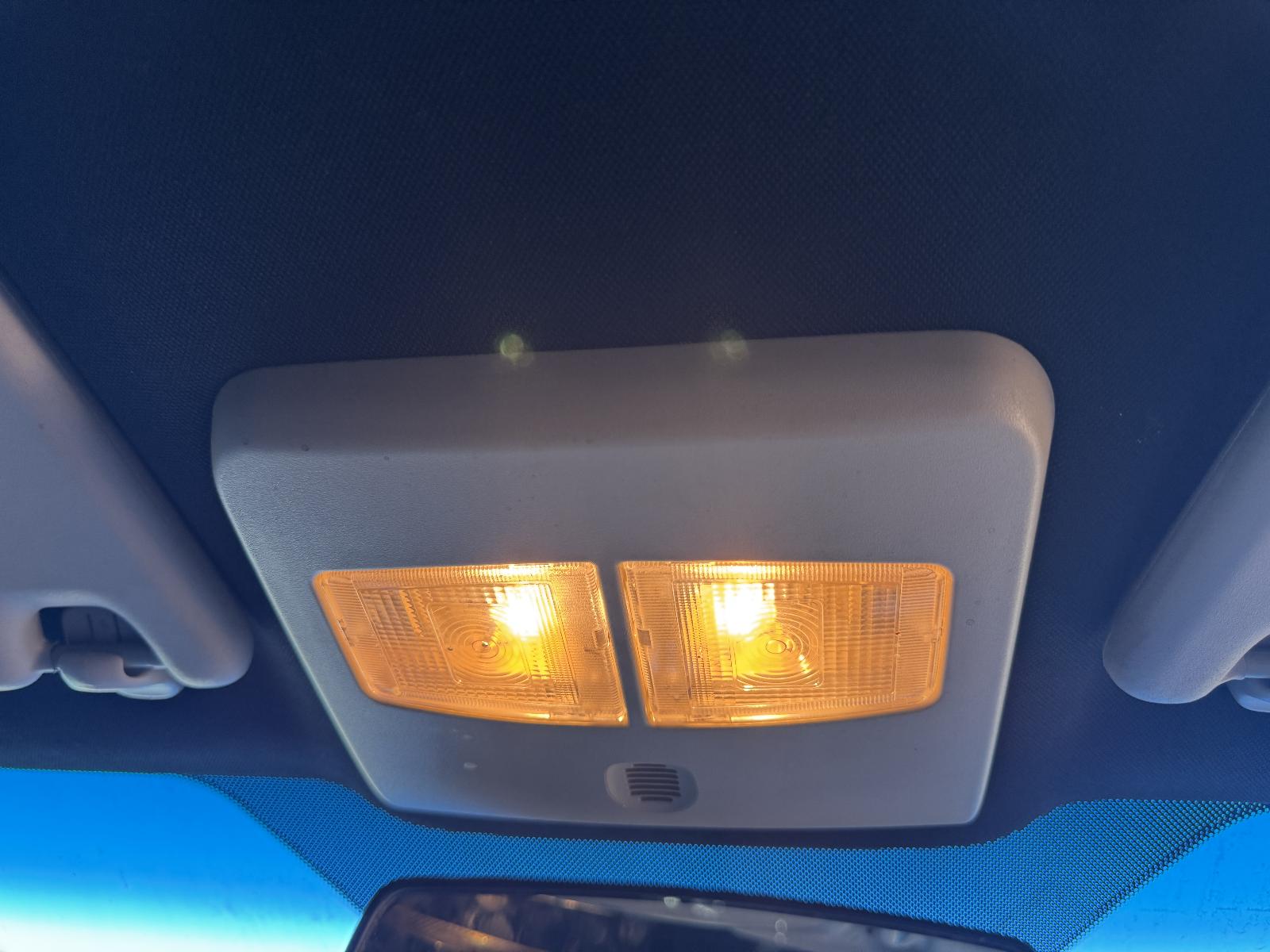 View FORD FALCON 2010 4 Door Sedan Breaking
