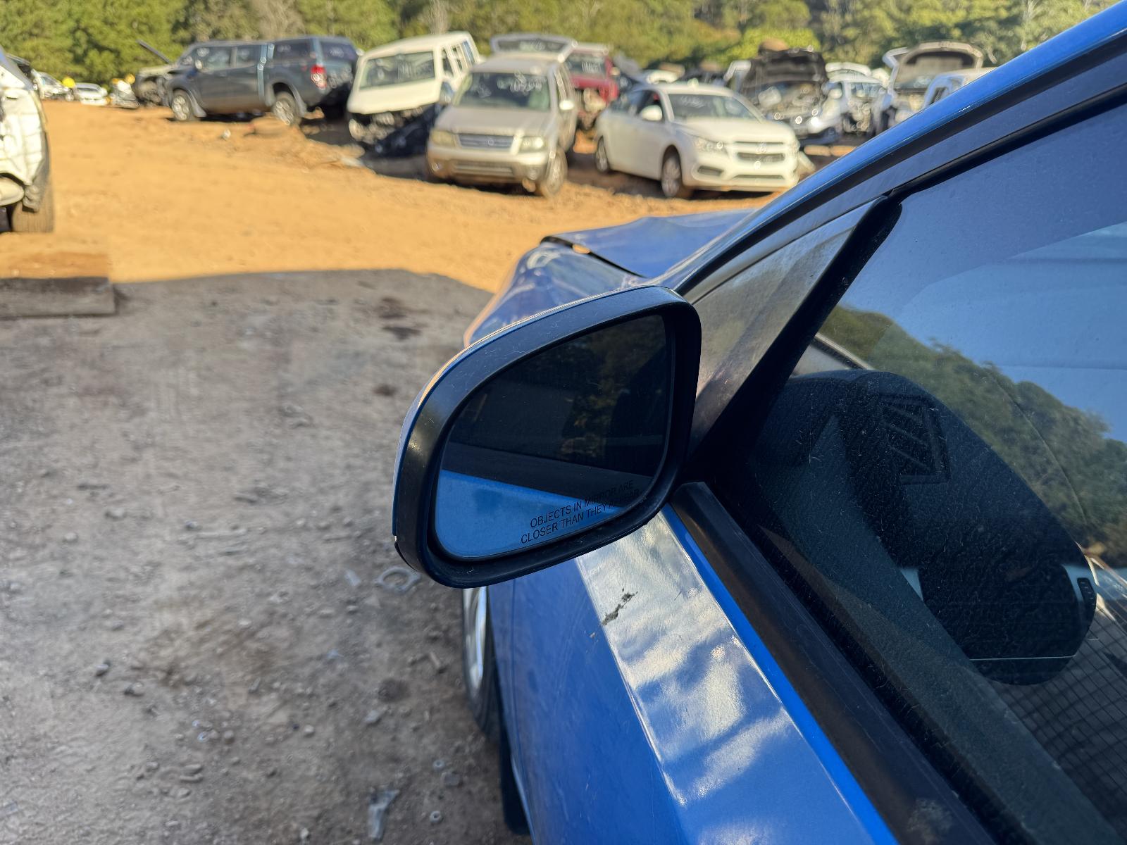 View FORD FALCON 2010 4 Door Sedan Breaking