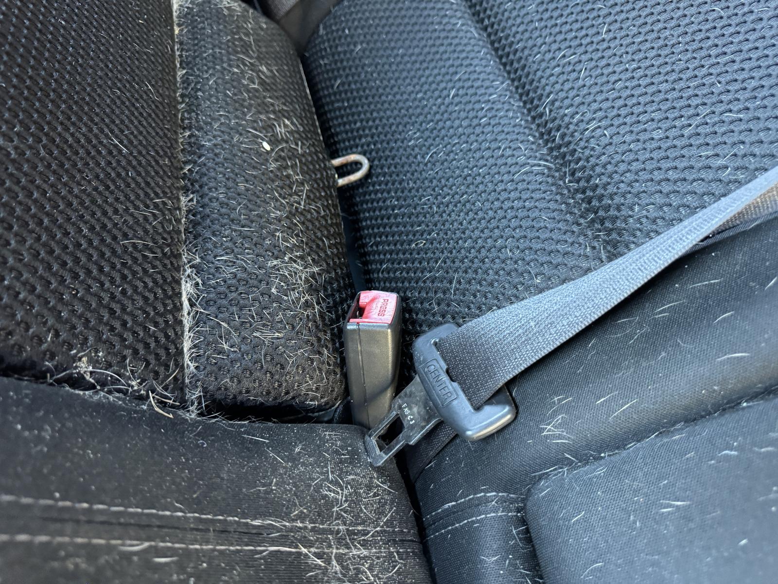 View FORD FALCON 2010 4 Door Sedan Breaking