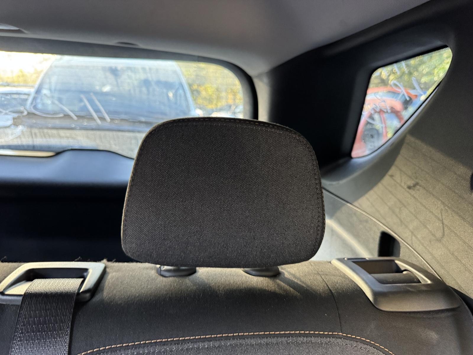 View HOLDEN EQUINOX 2018 5 Door Station Wagon Breaking
