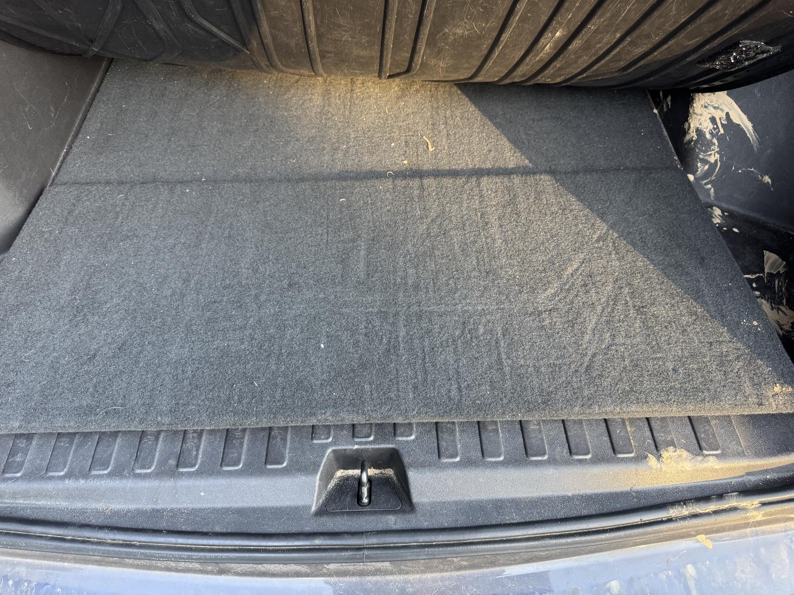 View HOLDEN EQUINOX 2018 5 Door Station Wagon Breaking