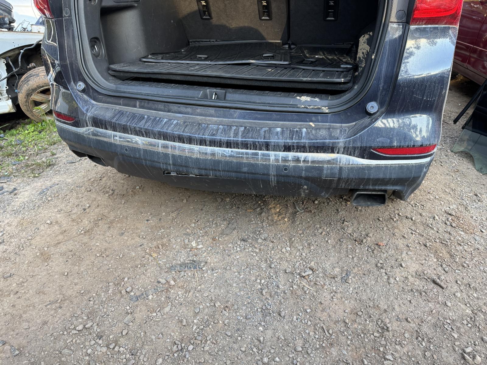 View HOLDEN EQUINOX 2018 5 Door Station Wagon Breaking