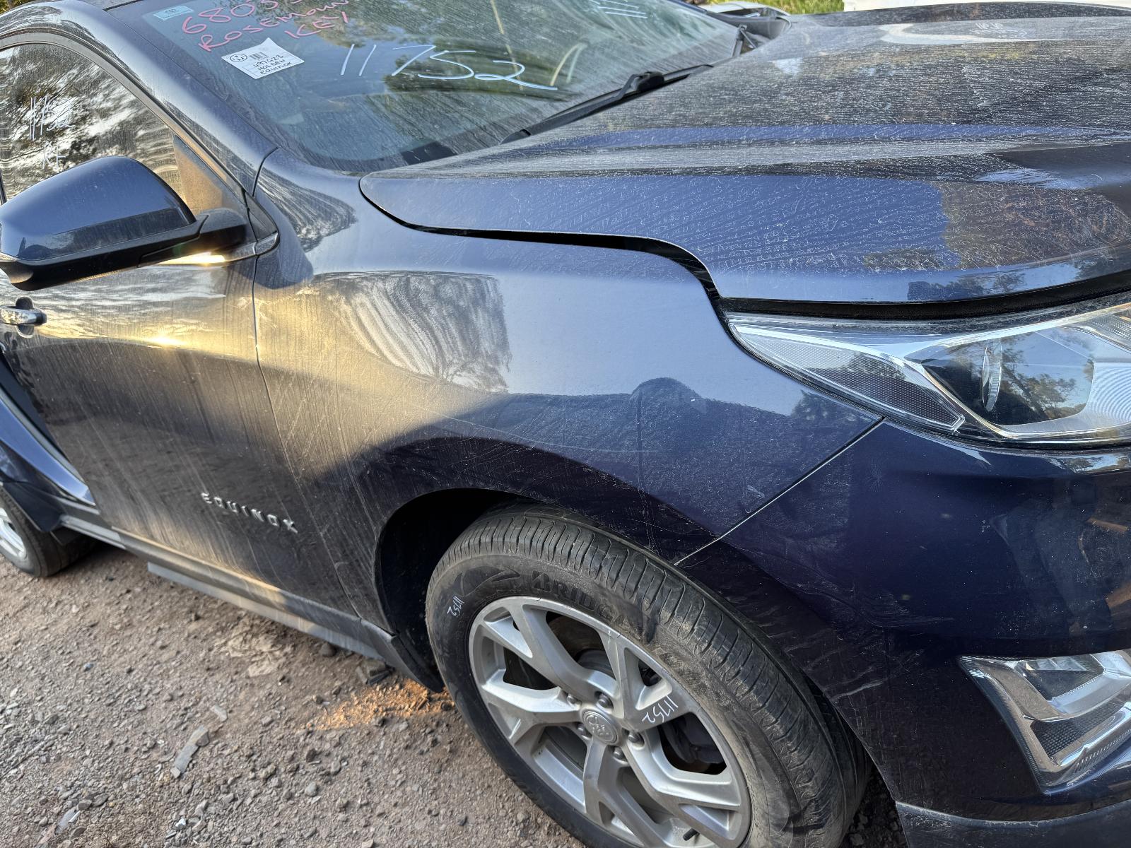 View HOLDEN EQUINOX 2018 5 Door Station Wagon Breaking