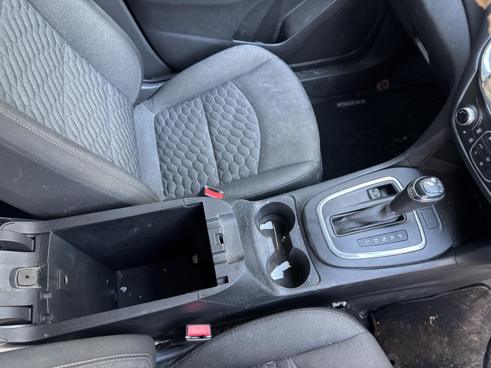 View HOLDEN EQUINOX 2018 5 Door Station Wagon Breaking