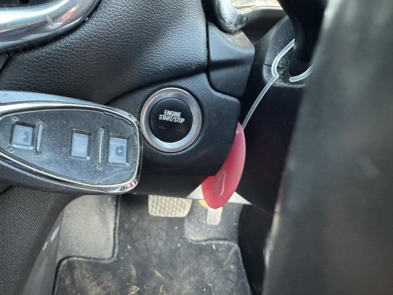 View HOLDEN EQUINOX 2018 5 Door Station Wagon Breaking