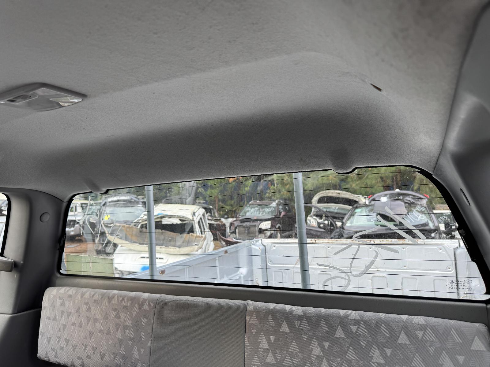 View HOLDEN RODEO 2006 2 Door Utility Breaking