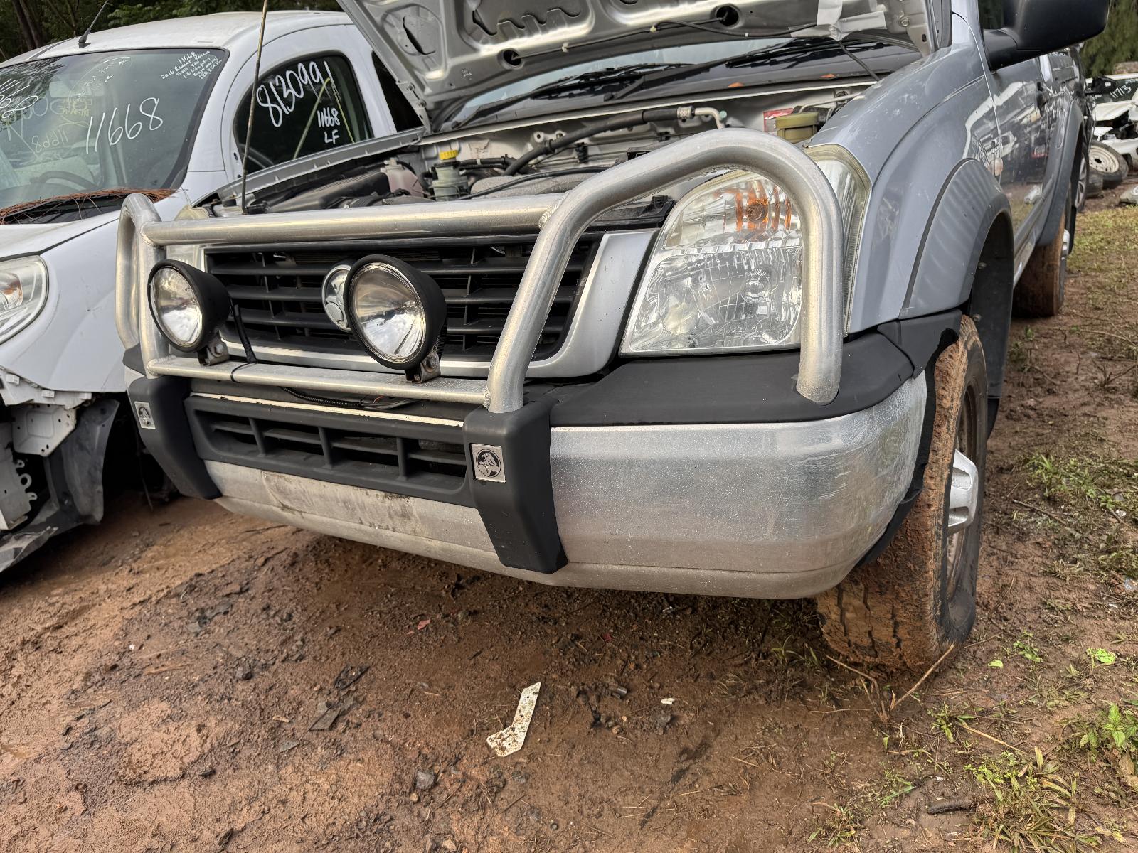 View HOLDEN RODEO 2006 2 Door Utility Breaking