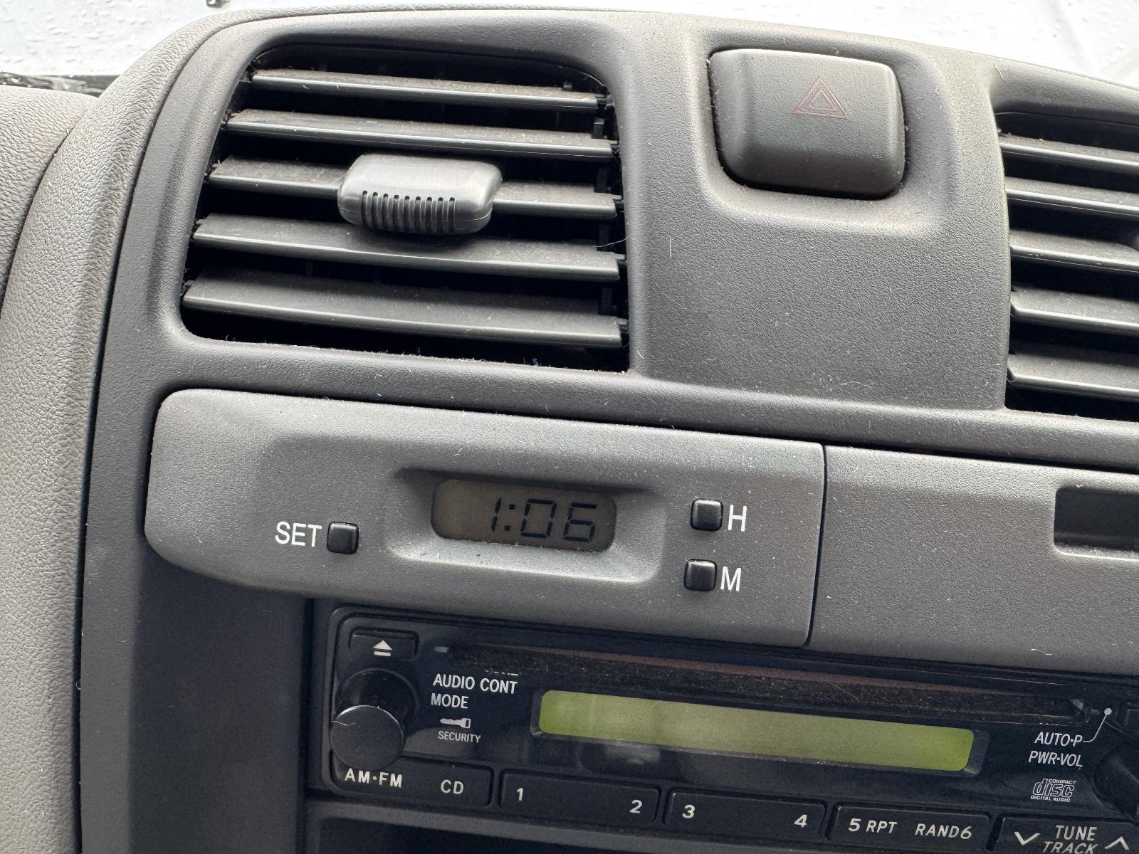 View HOLDEN RODEO 2006 2 Door Utility Breaking
