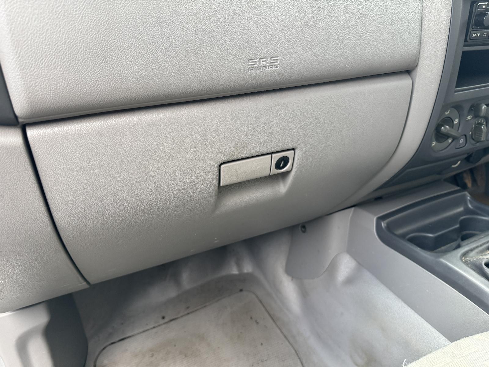 View HOLDEN RODEO 2006 2 Door Utility Breaking