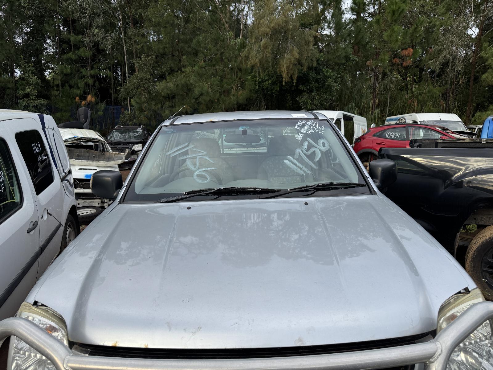 View HOLDEN RODEO 2006 2 Door Utility Breaking