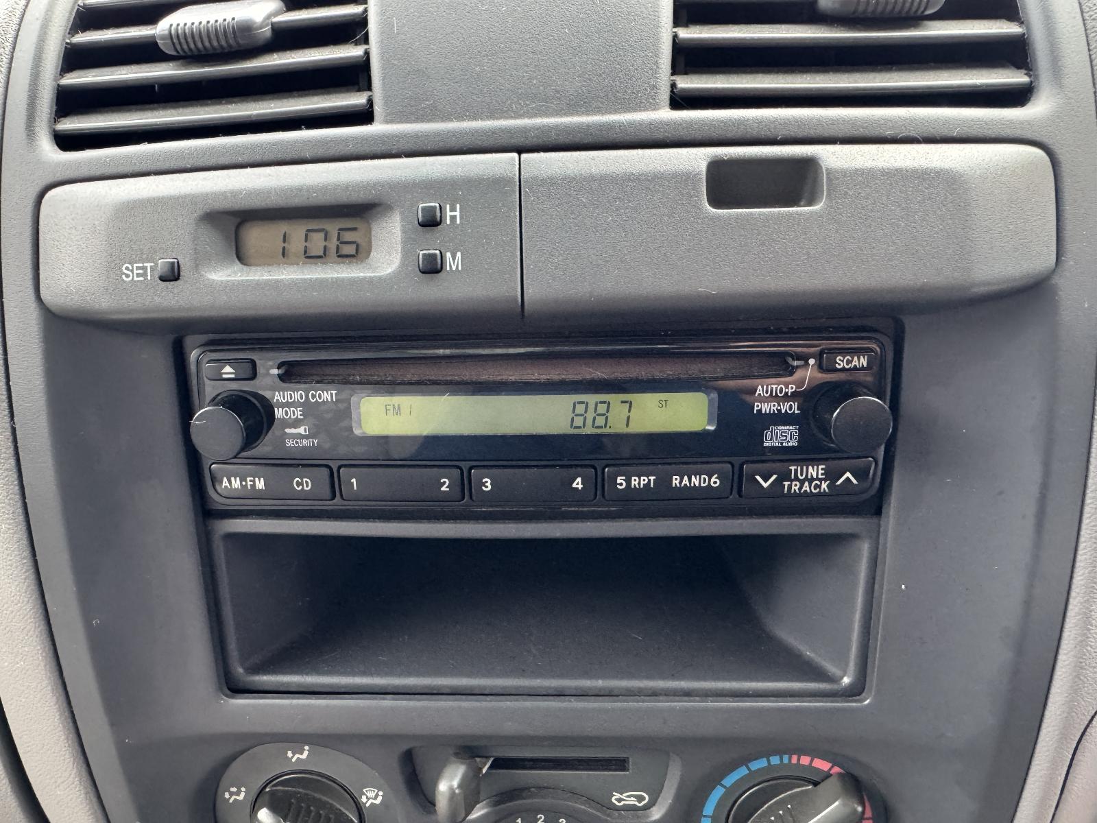 View HOLDEN RODEO 2006 2 Door Utility Breaking