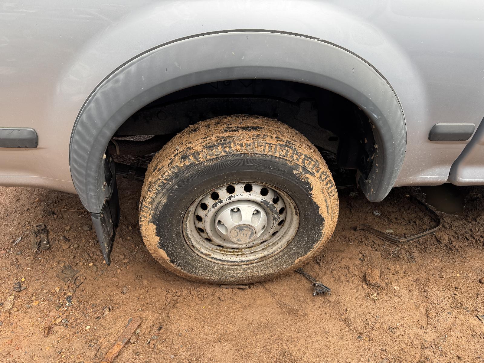 View HOLDEN RODEO 2006 2 Door Utility Breaking