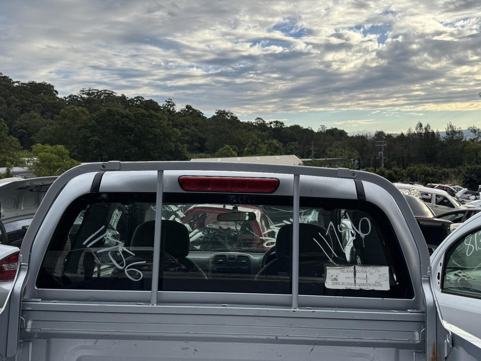 View HOLDEN RODEO 2006 2 Door Utility Breaking