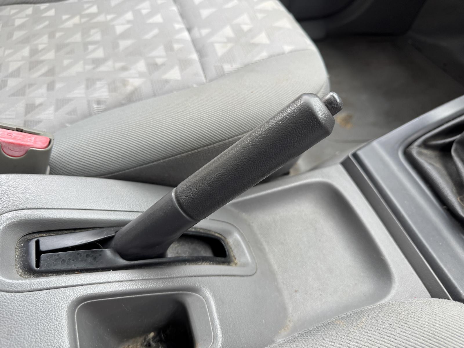 View HOLDEN RODEO 2006 2 Door Utility Breaking