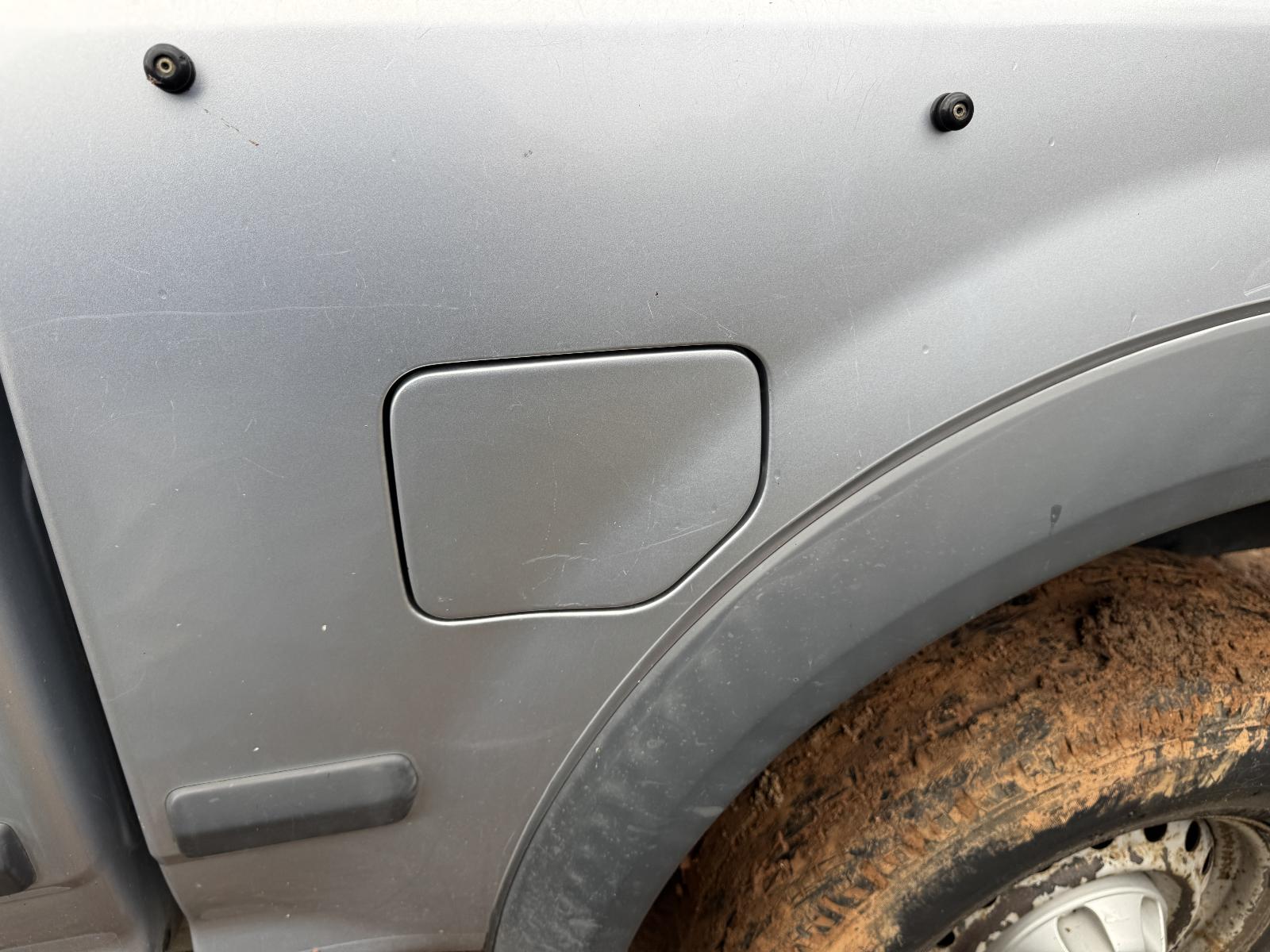 View HOLDEN RODEO 2006 2 Door Utility Breaking
