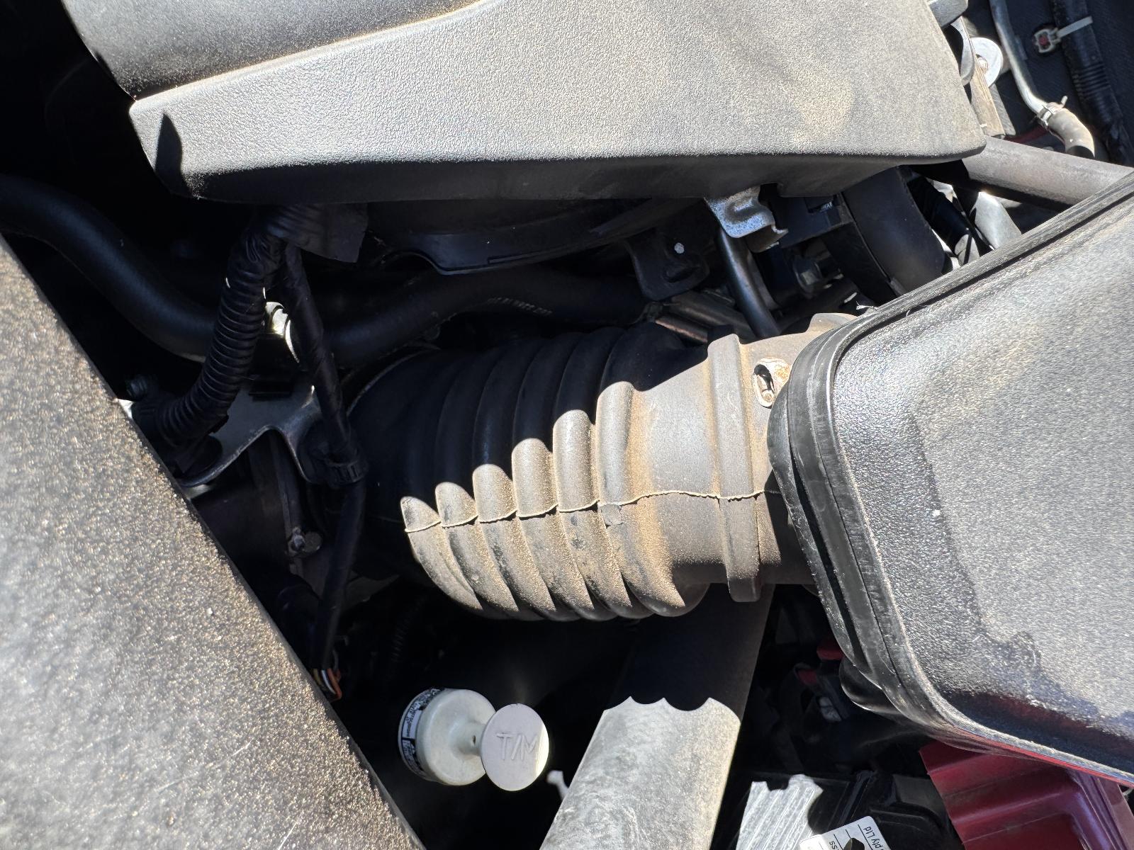View MITSUBISHI OUTLANDER 2010 5 Door Station Wagon Breaking