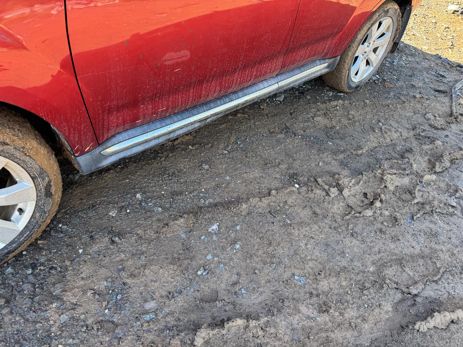 View MITSUBISHI OUTLANDER 2010 5 Door Station Wagon Breaking
