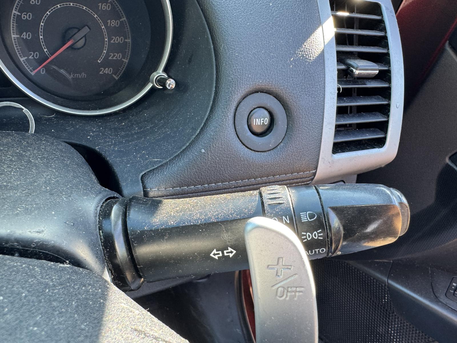 View MITSUBISHI OUTLANDER 2010 5 Door Station Wagon Breaking