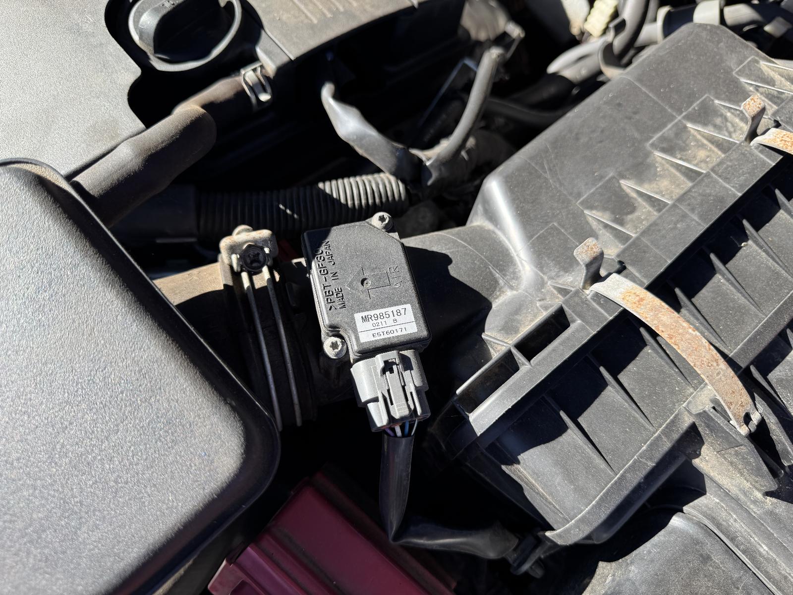 View MITSUBISHI OUTLANDER 2010 5 Door Station Wagon Breaking