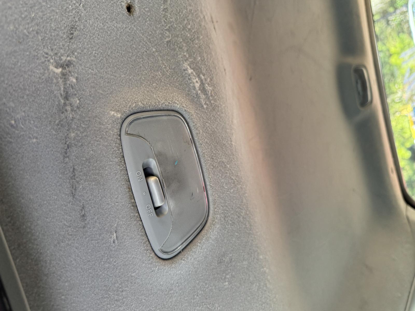 View MITSUBISHI OUTLANDER 2010 5 Door Station Wagon Breaking