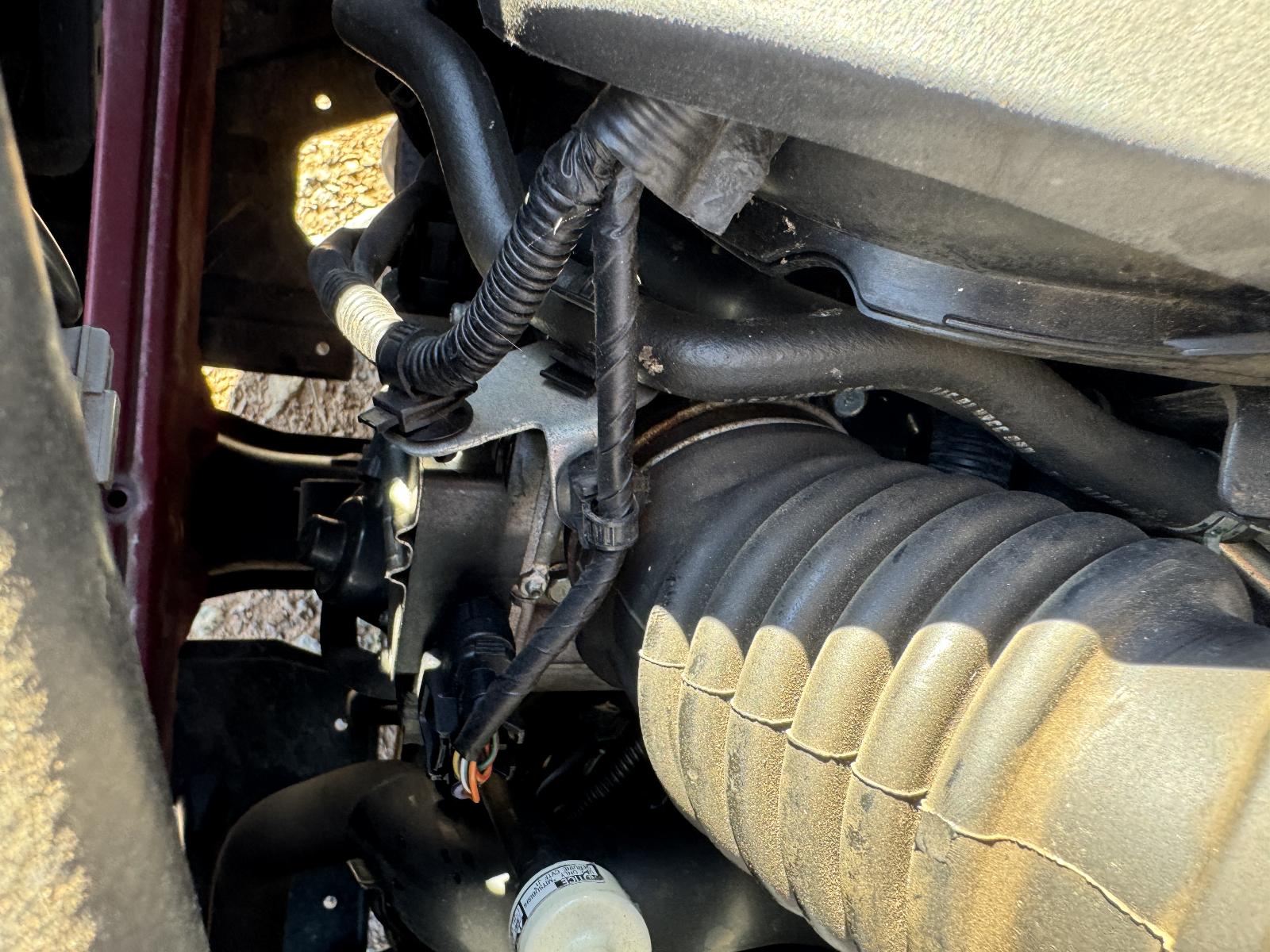 View MITSUBISHI OUTLANDER 2010 5 Door Station Wagon Breaking