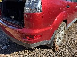 View MITSUBISHI OUTLANDER 2010 5 Door Station Wagon Breaking