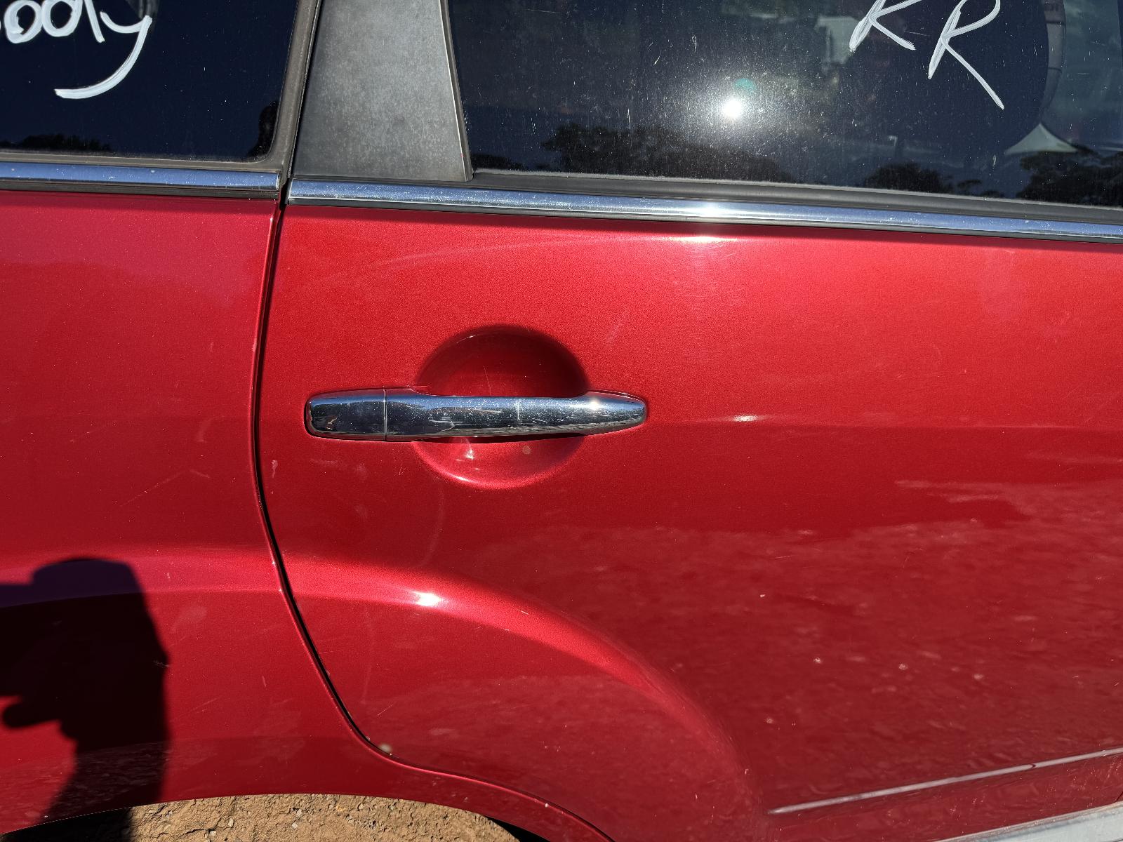 View MITSUBISHI OUTLANDER 2010 5 Door Station Wagon Breaking
