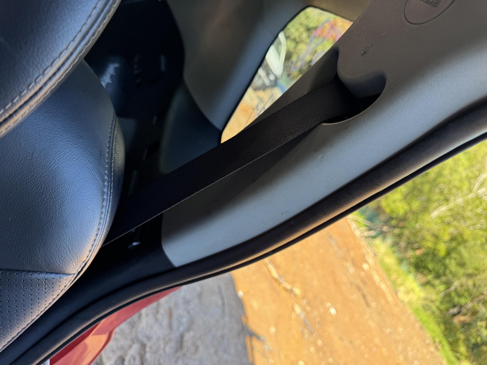 View MITSUBISHI OUTLANDER 2010 5 Door Station Wagon Breaking
