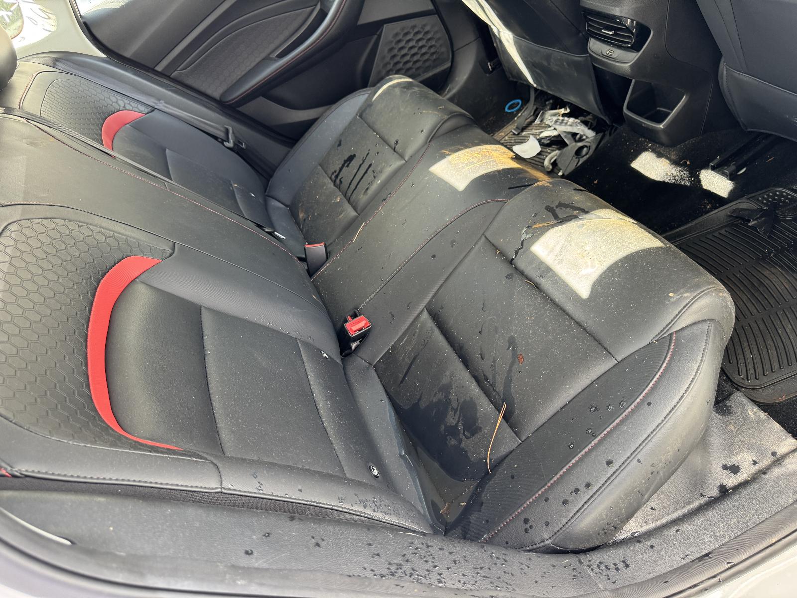 View MG MG5 2023 4 Door Sedan Breaking