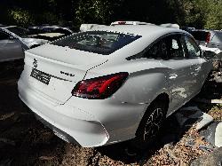View MG MG5 2023 4 Door Sedan Breaking