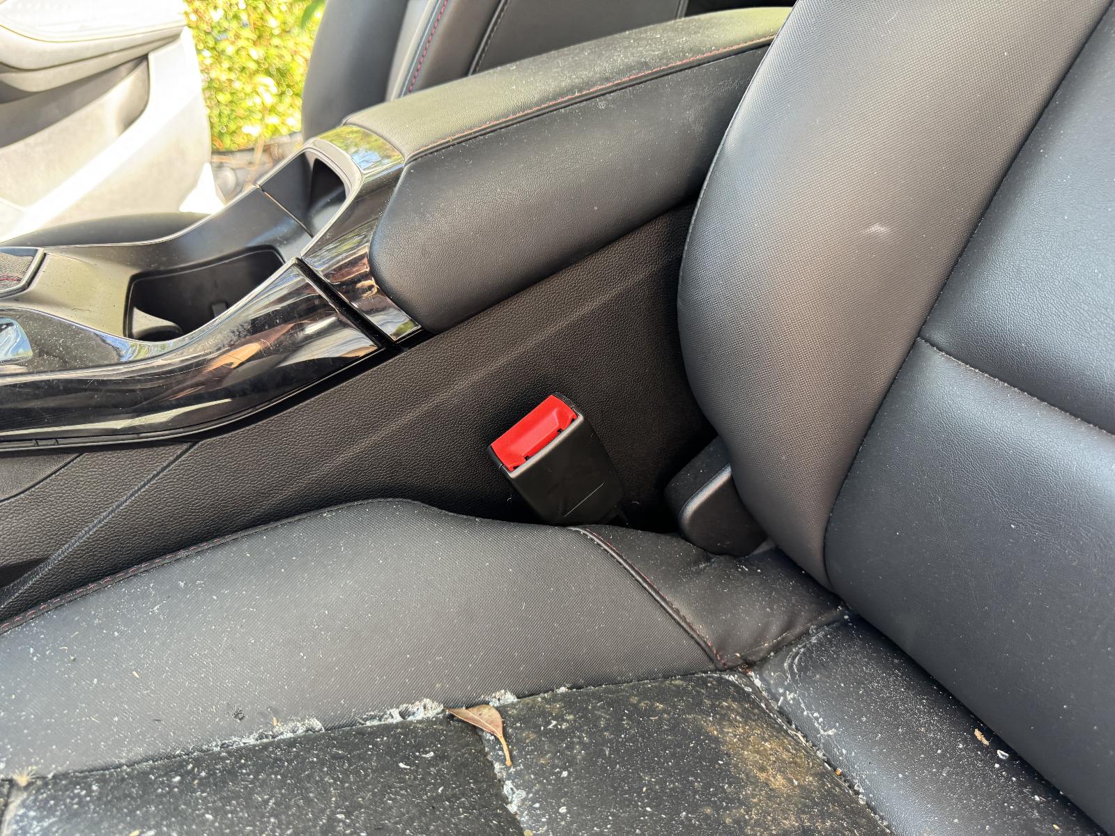 View MG MG5 2023 4 Door Sedan Breaking
