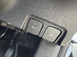 View MG MG5 2023 4 Door Sedan Breaking