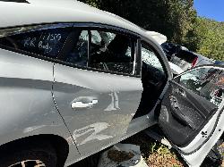 View MG MG5 2023 4 Door Sedan Breaking