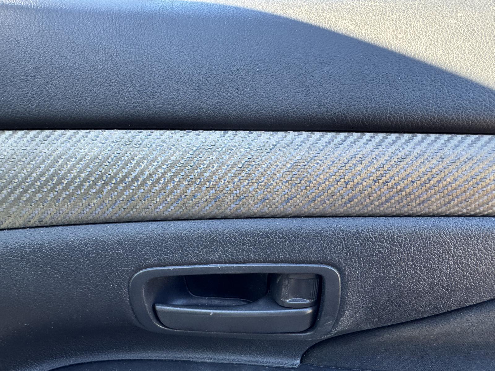 View MITSUBISHI OUTLANDER 2012 5 Door Station Wagon Breaking