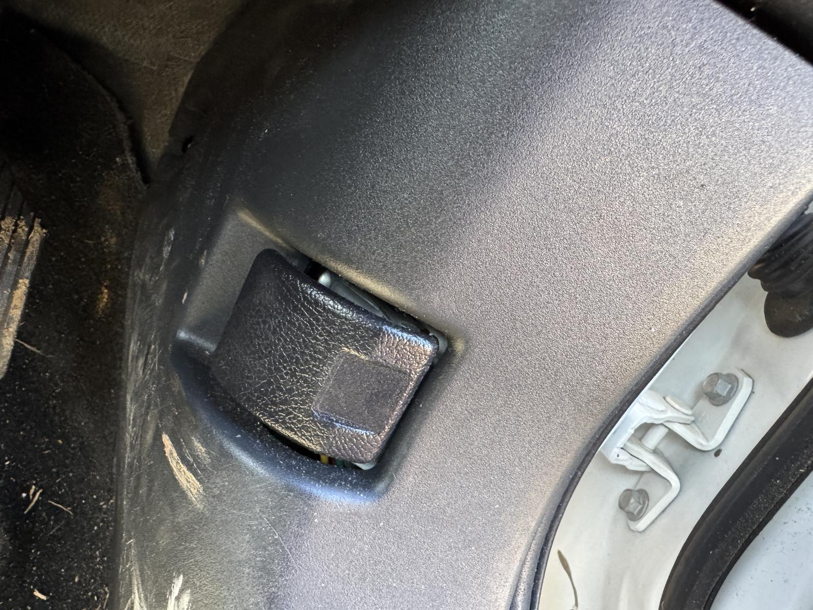View MITSUBISHI OUTLANDER 2012 5 Door Station Wagon Breaking