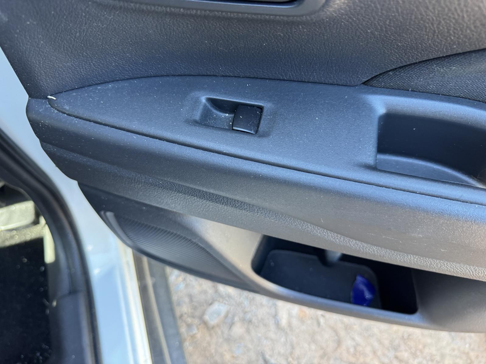 View MITSUBISHI OUTLANDER 2012 5 Door Station Wagon Breaking