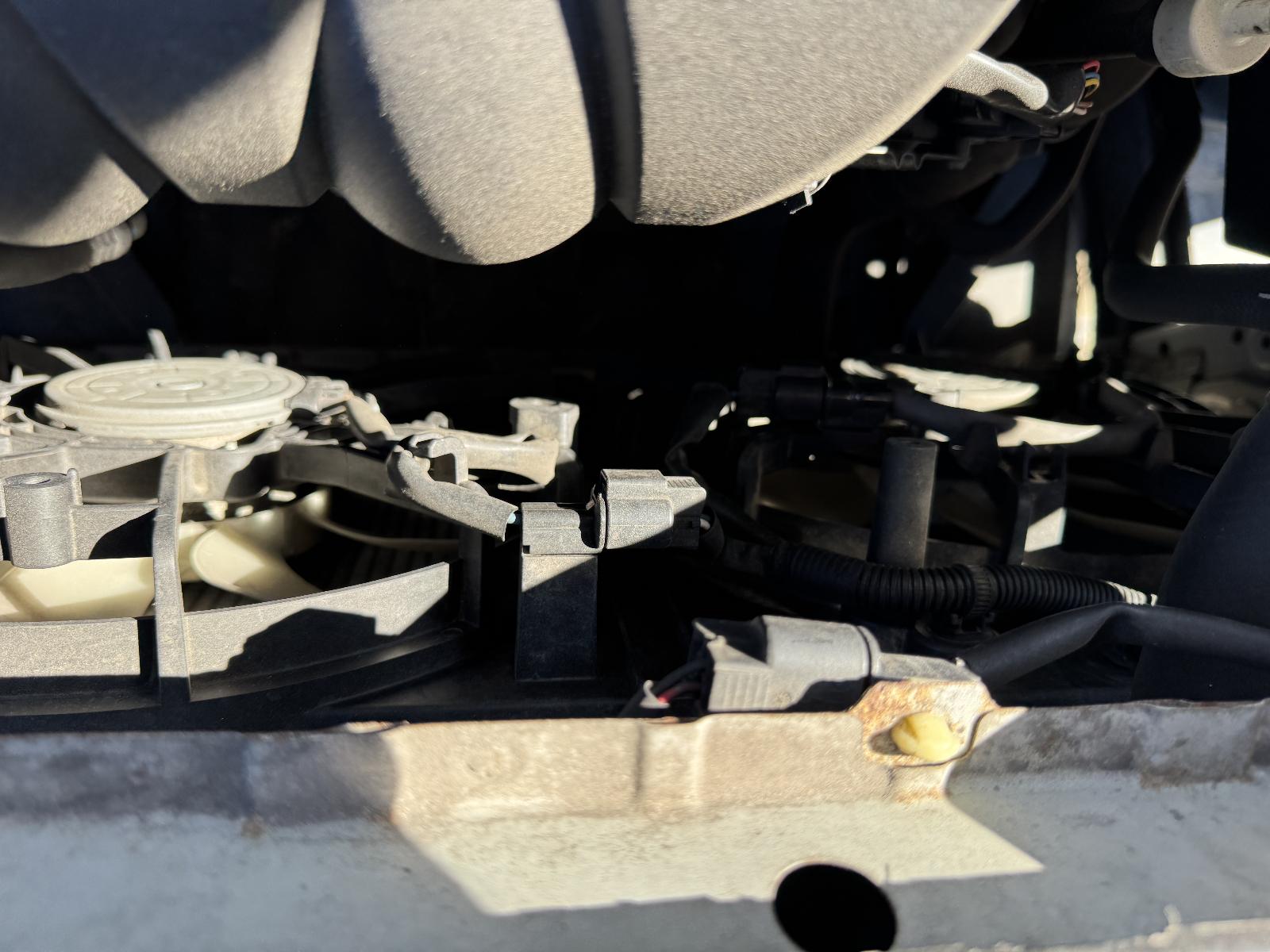 View MITSUBISHI OUTLANDER 2012 5 Door Station Wagon Breaking