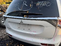 View MITSUBISHI OUTLANDER 2012 5 Door Station Wagon Breaking