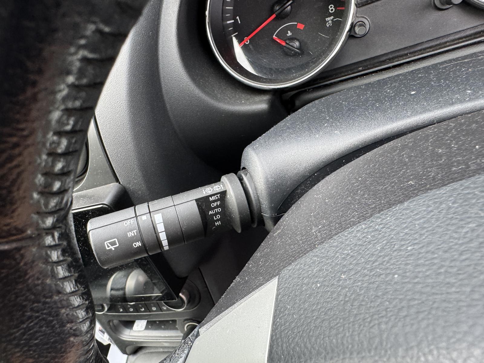 View NISSAN DUALIS 2011 5 Door Station Wagon Breaking