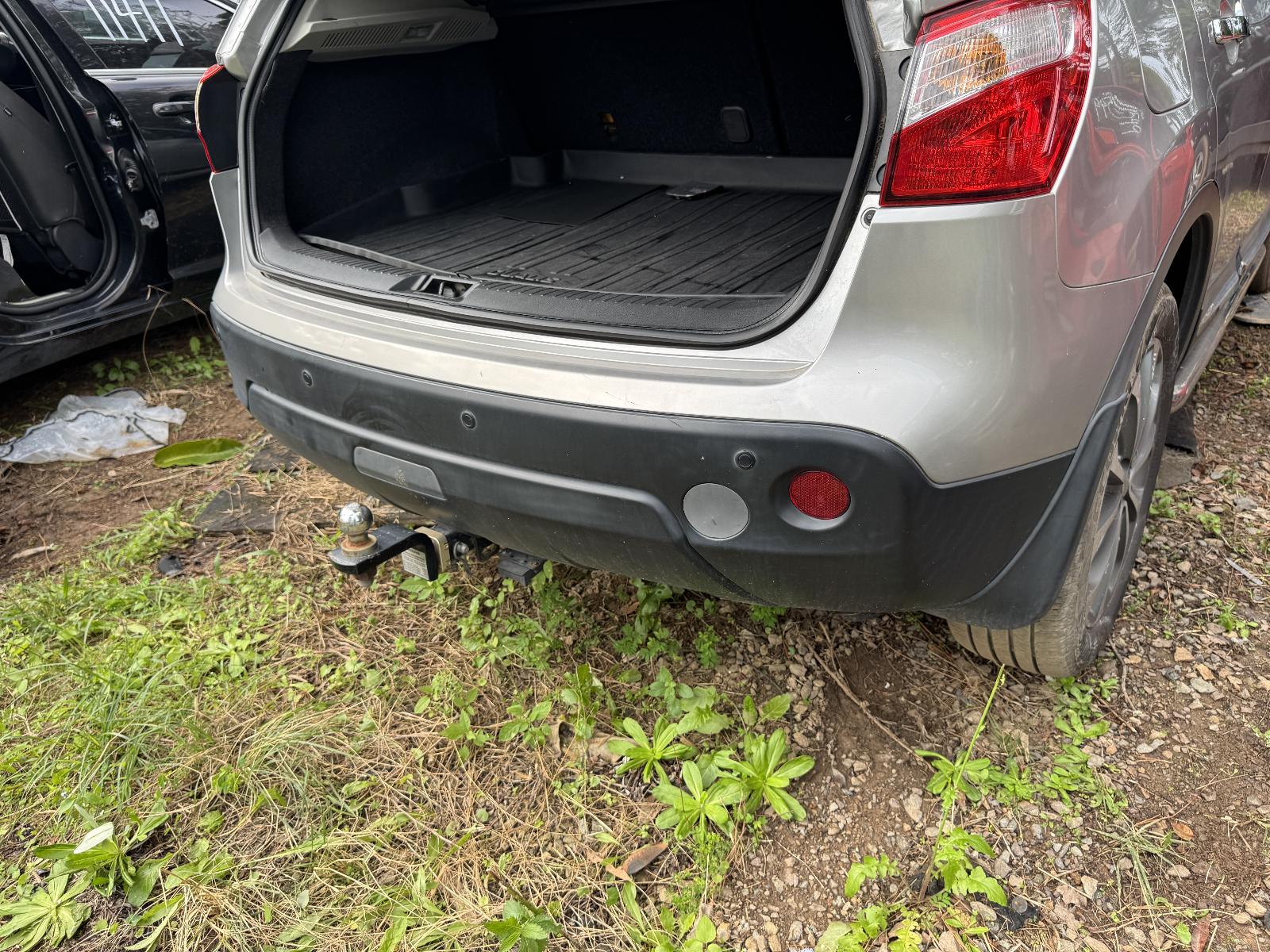 View NISSAN DUALIS 2011 5 Door Station Wagon Breaking